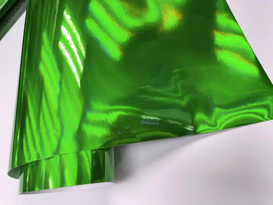 HOLOGRAPHIC CHROME GREEN